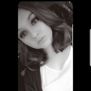 Meet your Posher, Kelli